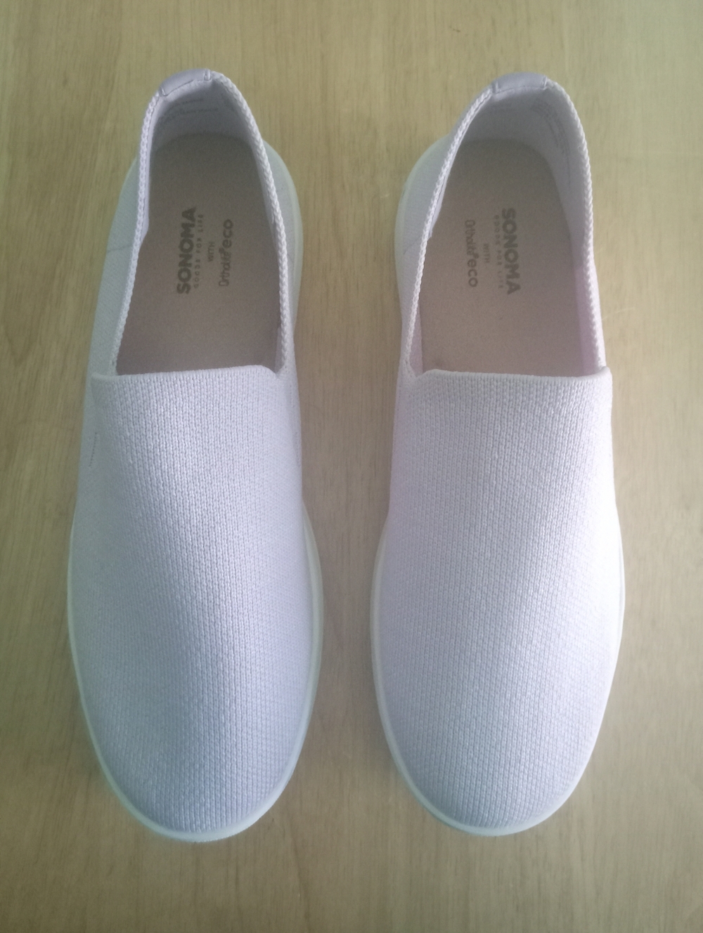 New Sonoma Women's Slip-On Comfort  Knit Sneakers in Lavender/purple